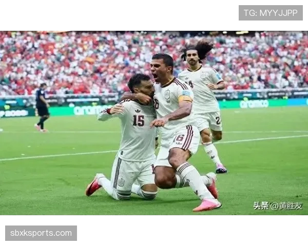 西班牙1-0击败乌拉圭：小组头名晋级世界杯32强